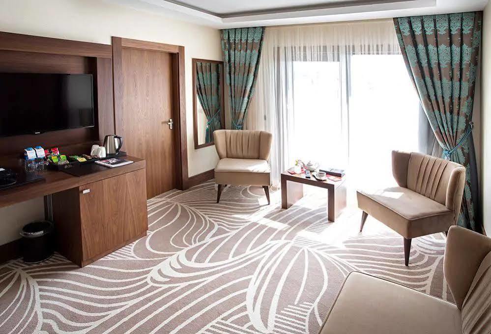 Hotel Ramada By Wyndham Yalova Yalova  Exteriér fotografie