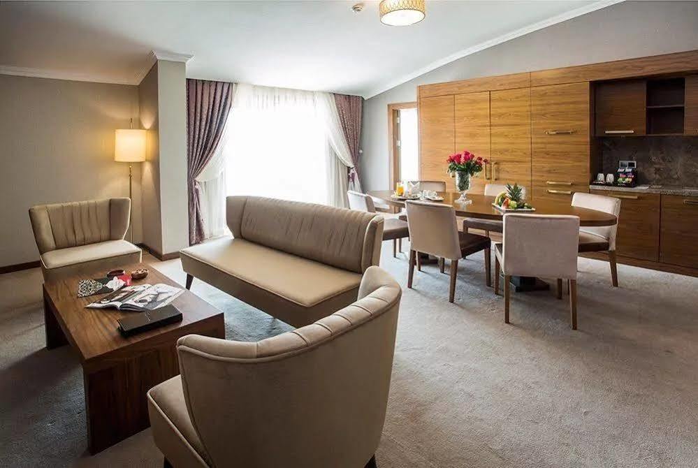 Hotel Ramada By Wyndham Yalova Yalova  Exteriér fotografie